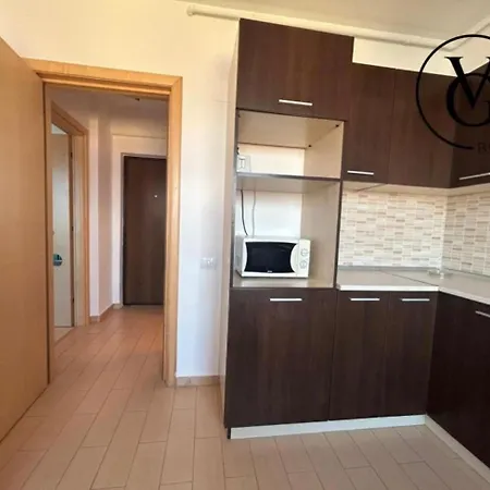 Jt Tower La Delfinul Apartment Navodari